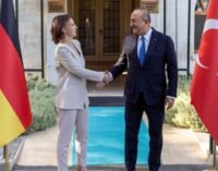 Turquia diz que a Alemanha perdeu a imparcialidade na mediação entre Ancara e Atenas