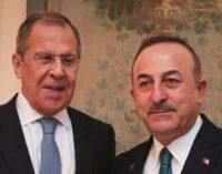 Turquia discute segurança alimentar com a Rússia após a liberação do navio de grãos