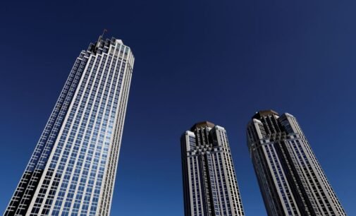 Dois bancos turcos suspendem os pagamentos da Mir russa após as sanções dos EUA