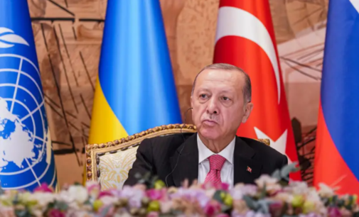 Grécia adverte que outra guerra europeia pode estar no horizonte à medida que Turquia insinua possibilidade de invasão