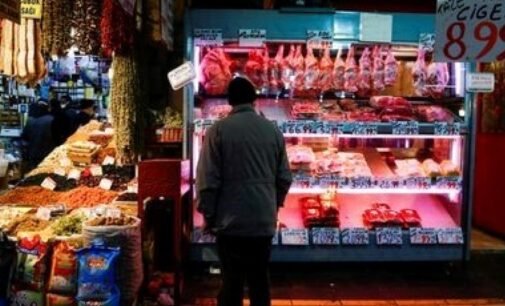 Inflação turca se aproximou de 85% em setembro, em torno de 72% no final do ano