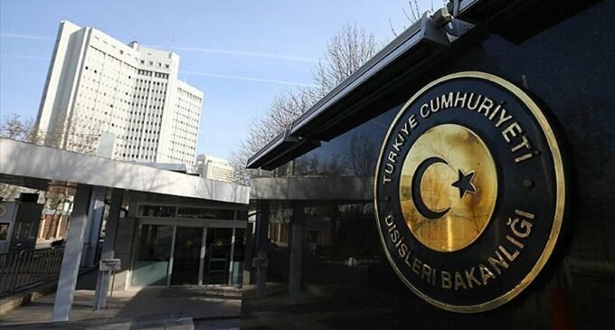 Tribunal de Auditoria encontra irregularidades financeiras e numerosas despesas não comprovadas no Ministério das Relações Exteriores turco
