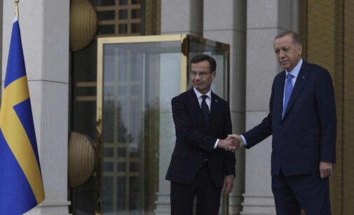 Líder sueco entra em ofensiva de charme para ganhar apoio da Turquia para candidatura de adesão à OTAN