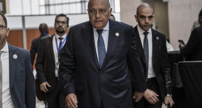 Primeiro-ministro egípcio irá à Turquia e Síria pela primeira vez em uma década