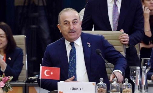 Deputados da Turquia, Síria, Irã e Rússia se reunirão na próxima semana, diz Çavuşoğlu
