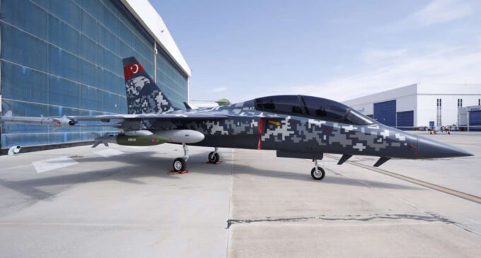 Caça de última geração da Turquia e drone stealth estão aqui e são extremamente importantes