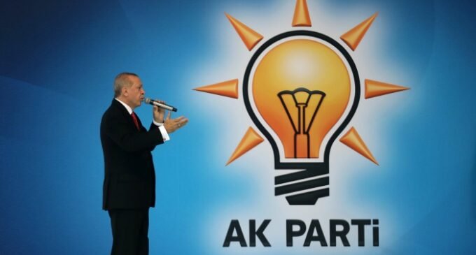 Erdoğan embarca em seu teste eleitoral mais difícil até agora