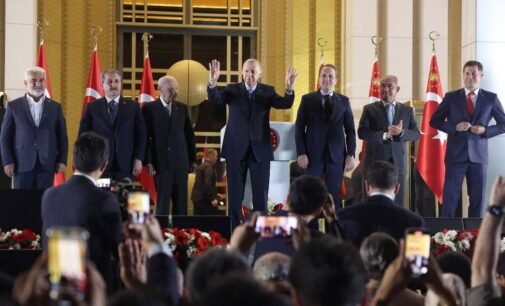 Erdoğan confronta tarefa de unir a Turquia polarizada após vitória histórica nas eleições