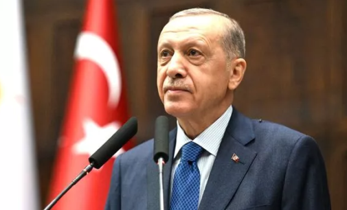 Lira turca entra em colapso com a economia de Erdogan em queda livre