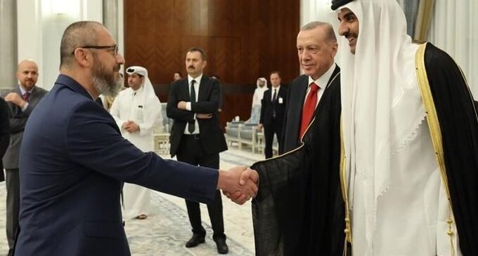 Organização paramilitar ligada a Erdogan busca legislação que permita operações no exterior