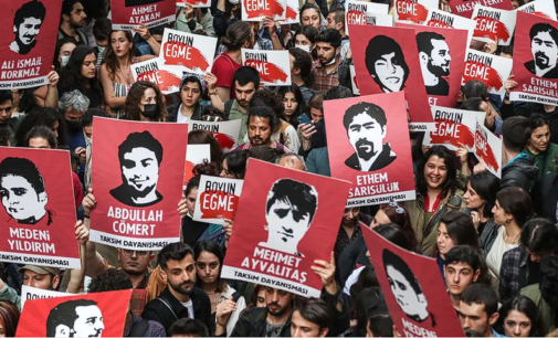 Conselho da Europa condena sentença de ativista por ligação a protestos na Turquia