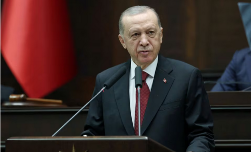 Turquia envia navio de ajuda hospitalar de campo ao Egito para Gaza