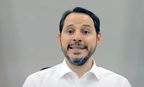 Genro de presidente turco, Berat Albayrak, autorizou pessoalmente tortura em local militar