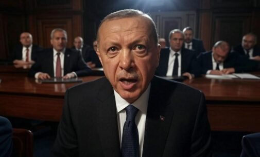 Erdoğan impediu a acusação de ministros envolvidos em escândalo de corrupção de 2013, diz ex-parlamentar do AKP
