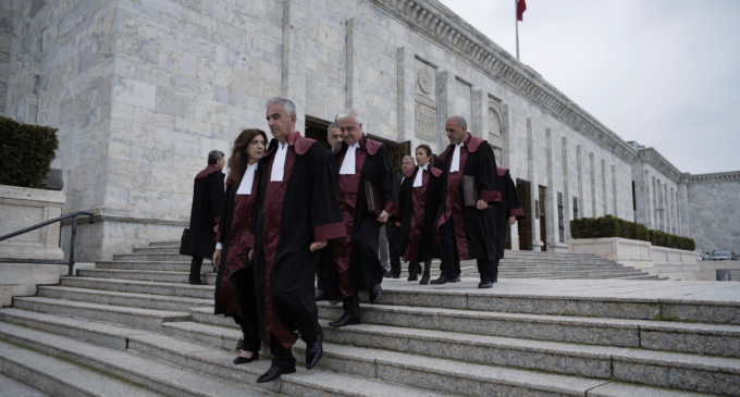 Associações internacionais de juízes pedem que Turquia liberte presos do pós-golpe e restaure independência judicial