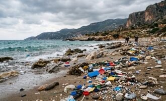 Níveis de microplásticos ao largo de Alanya chegam a 65 vezes o pico anterior no litoral mediterrâneo da Turquia