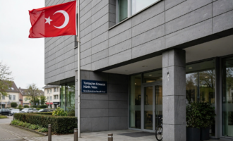 Alemanha expõe célula de espionagem do MİT dentro de consulado turco com infiltração na estrutura policial